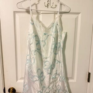 Victoria’s Secret “I Do” White and Blue Lace Chemise